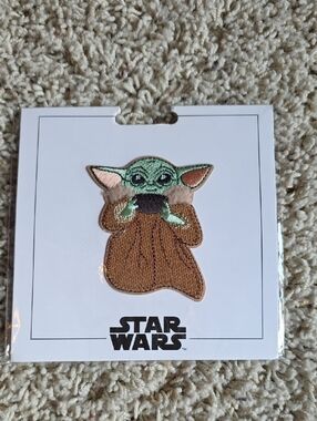 Star Wars Grogu Iron-On Patch in Green & Brown